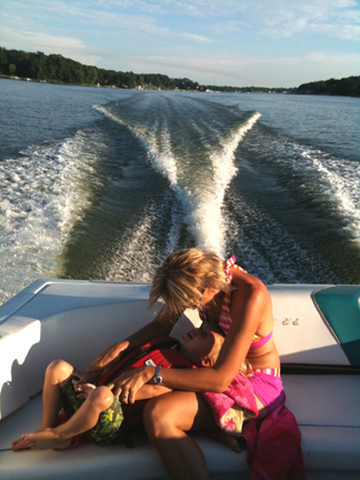 Name:  stinkboatin.JPG
Views: 1205
Size:  142.9 KB