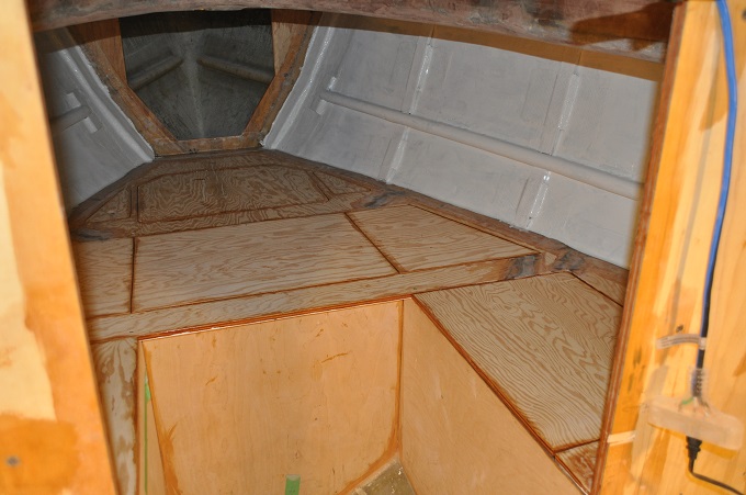 Name:  v berth deck 2.jpg
Views: 6806
Size:  131.6 KB