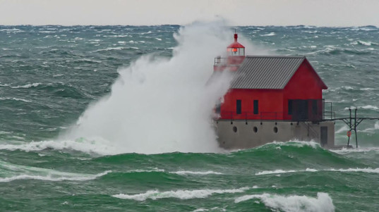 Name:  stormwarning.jpg
Views: 4519
Size:  44.5 KB